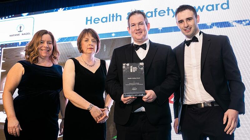 Jason Casey, Associate Director Pharma, Ardmac presents the Health & Safety Award to the Eli Lilly Kinsale team.