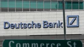 Higher bonuses at Deutsche Bank after unexpected profit