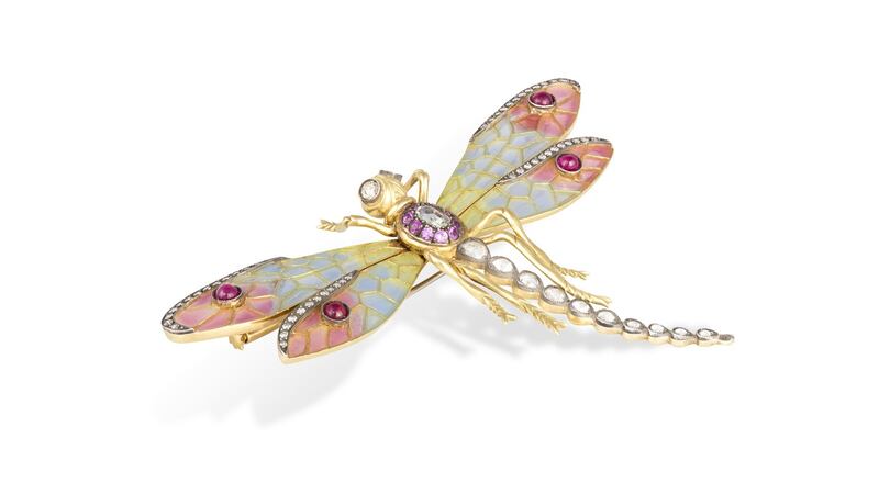 Lot 48 Diamond and pink sapphire brooch (€4,000 - €6,000)