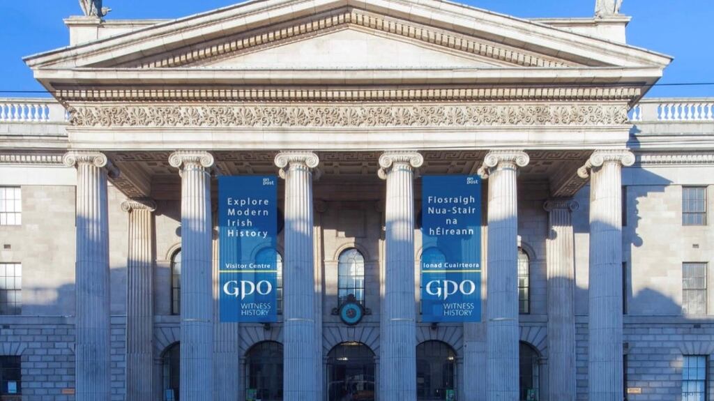 An Post has been given planning permission to hang two large banners outside the GPO.