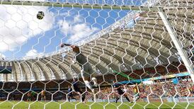 Dutch survive  severe scare after thriller against Australia