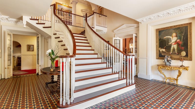 Hall and sweeping staircase