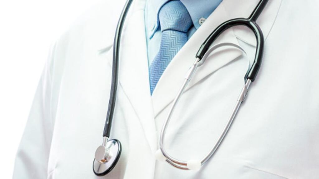 Family doctors should be given financial incentives by the Government to provide more services, the NAGP has said