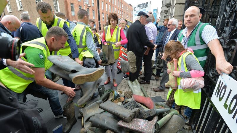 The farmers’ protest outside the Dáil on Wednesday. Photograph: Alan Betson