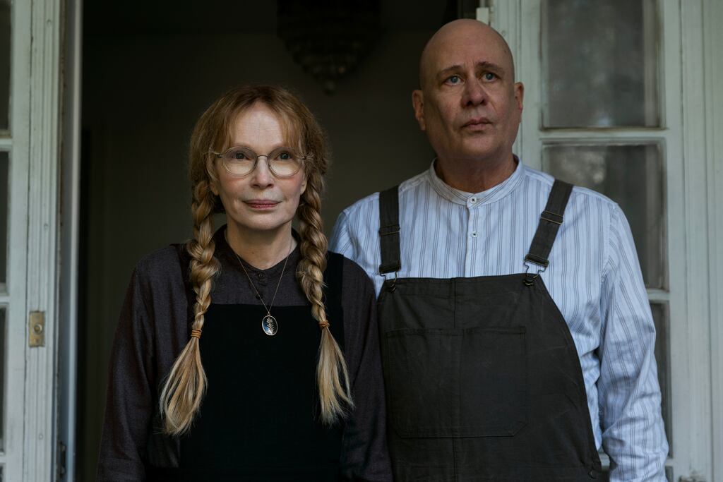 The Watcher:Mia Farrow as Pearl Winslow, Terry Kinney as Jasper Winslow. Photograph: Eric Liebowitz/Netflix © 2022