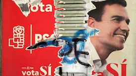 Revolt in socialists  party over leader’s refusal to end Spain’s political deadlock