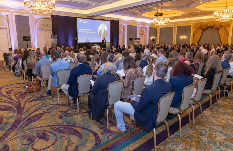 Attendees at Engineers Ireland's National Conferring of Registered Professional Titles and Volunter Recognition Ceremony at the InterContinental Hotel, Dublin