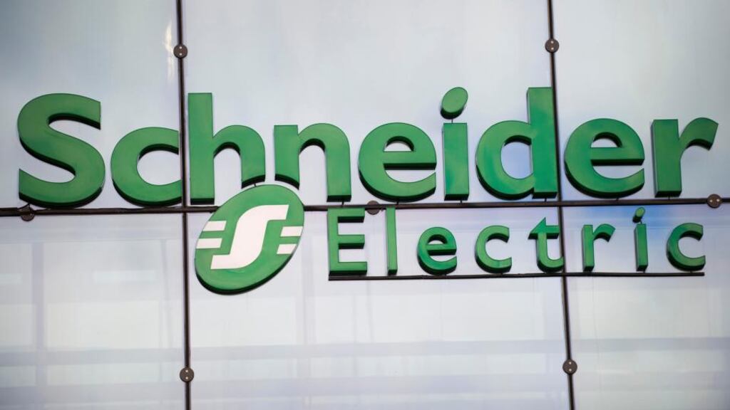 Schneider Electric agreed to buy the UK’s Invensys for 3.4 billion pounds ($5.2 billion) to add software and control systems used by chemicals makers, oil refineries, and mining companies. Photographer: Balint Porneczi/Bloomberg