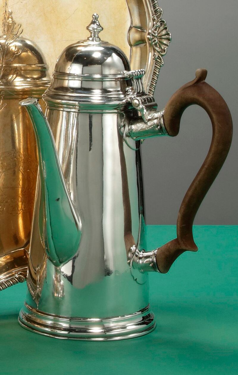 Early Irish silver coffee pot 1706-1707 Daniel King ($10,000-$15,000), Sotheby’s