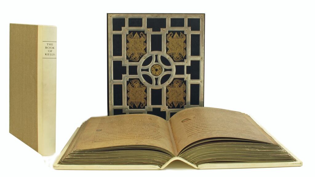 A 1986 facsimile of the Book of Kells, one of 1,480 produced in full colour €4,000– €6,000