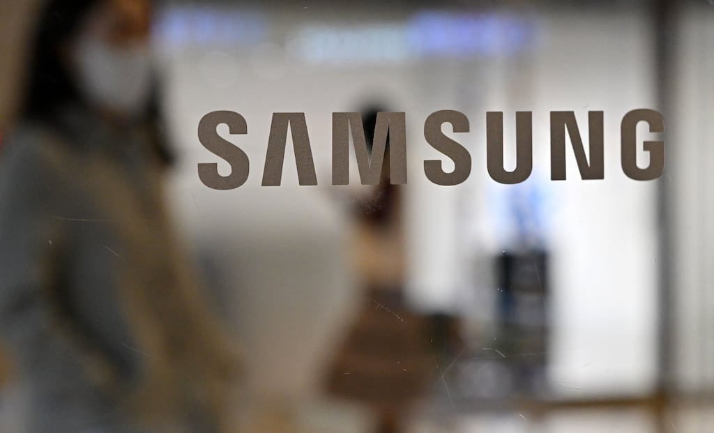 Samsung Electronics said on January 31st that its fourth-quarter operating profits plunged nearly 70 per cent, the biggest drop in more than eight years, as the global economic slowdown dealt a blow to electronics and chips sales. Photograph: Jung Yeon-je / AFP