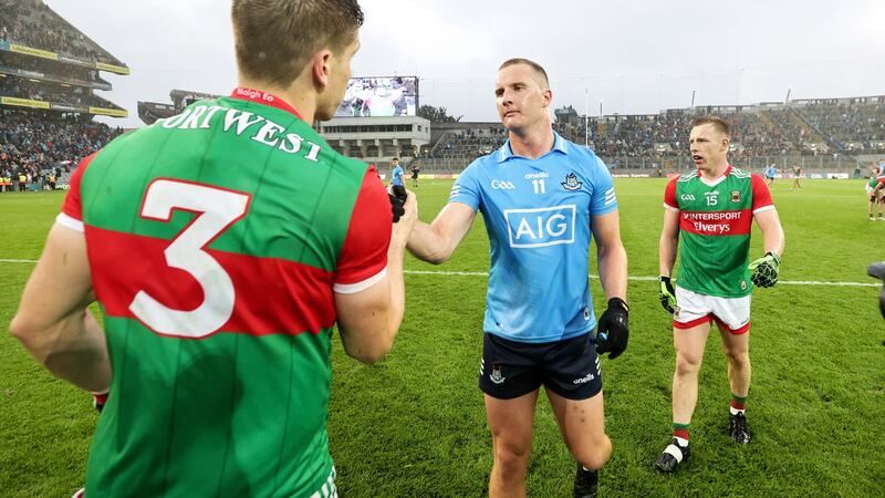 Lee Keegan shakes hands with Dublin’s Ciaran Kilkenny after last year’s All-Ireland semi-final. Mayo came out on top that day. Given all that, 7/4 is free money, right? Wrong. Photograph: Laszlo Geczo/Inpho