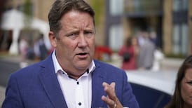 Work on housing referendum delayed over disagreement on constitutional reform