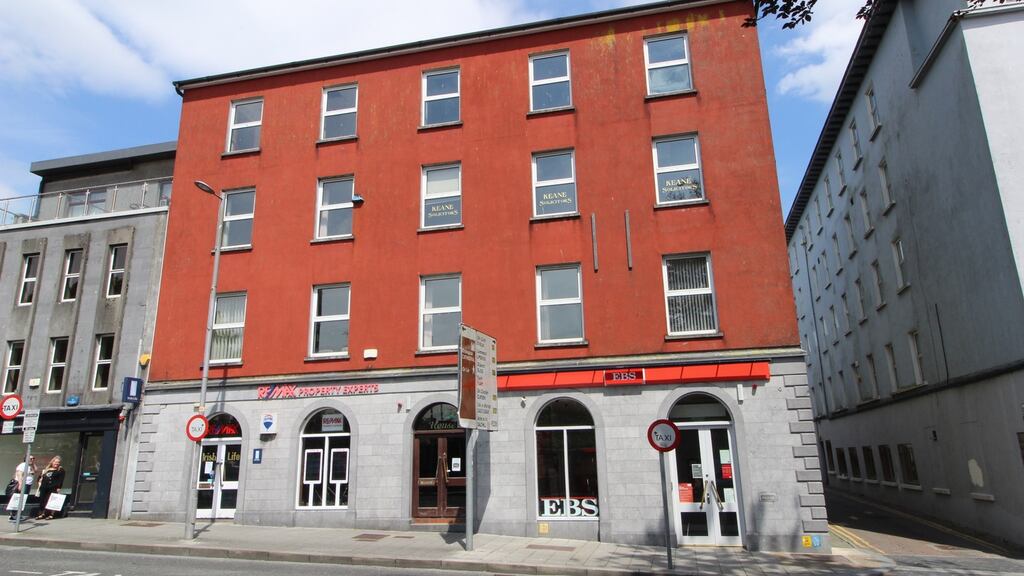 Hardiman House occupies a prime position on Eyre Square in Galway city