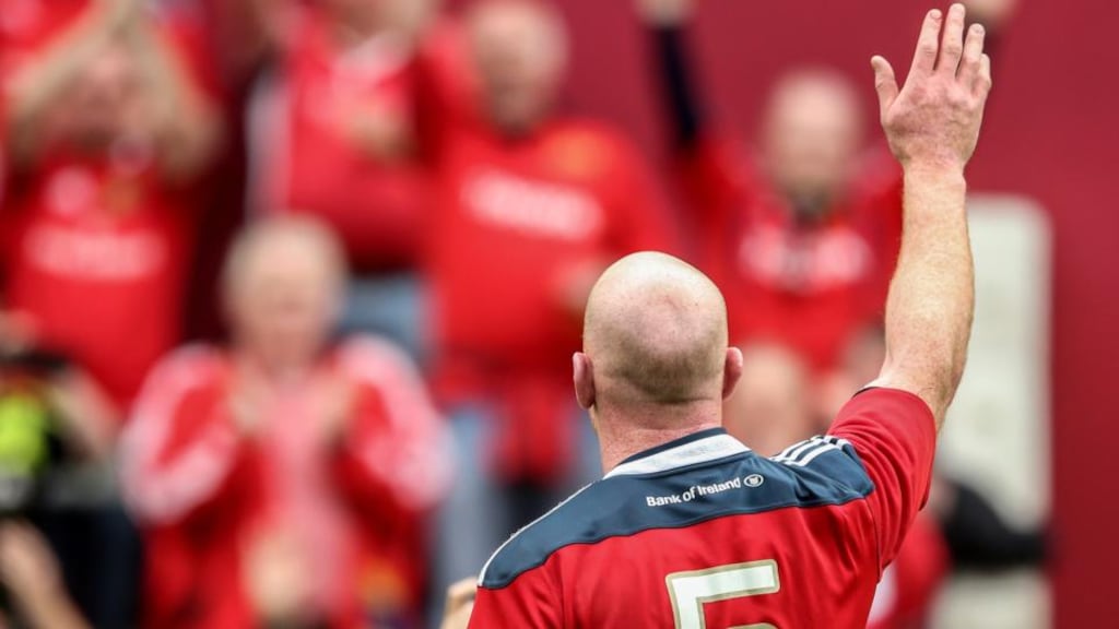 Munster’s Paul O’Connell salutes the crowd after the Guinness Pro 12 semi-final at Thomond Park. Photo: James Crombie/Inpho