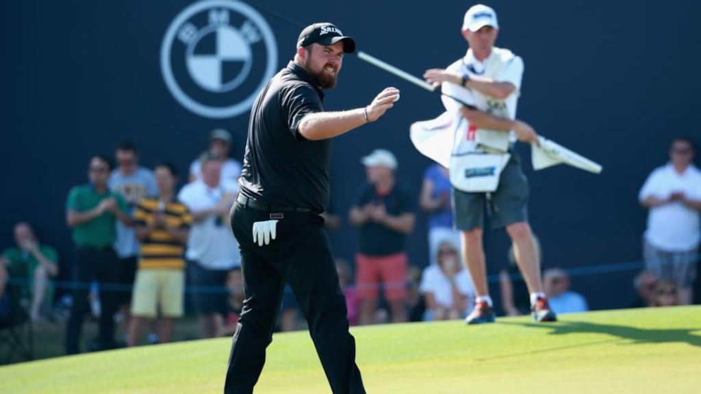 Shane Lowry acknowledges the crowd on the 18th green during the third round of the DP World Tour Championship in Dubai. Photograph: Warren Little/Getty Images