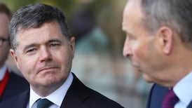 Wages for top judges and doctors will rise by more than €20,000 annually next month