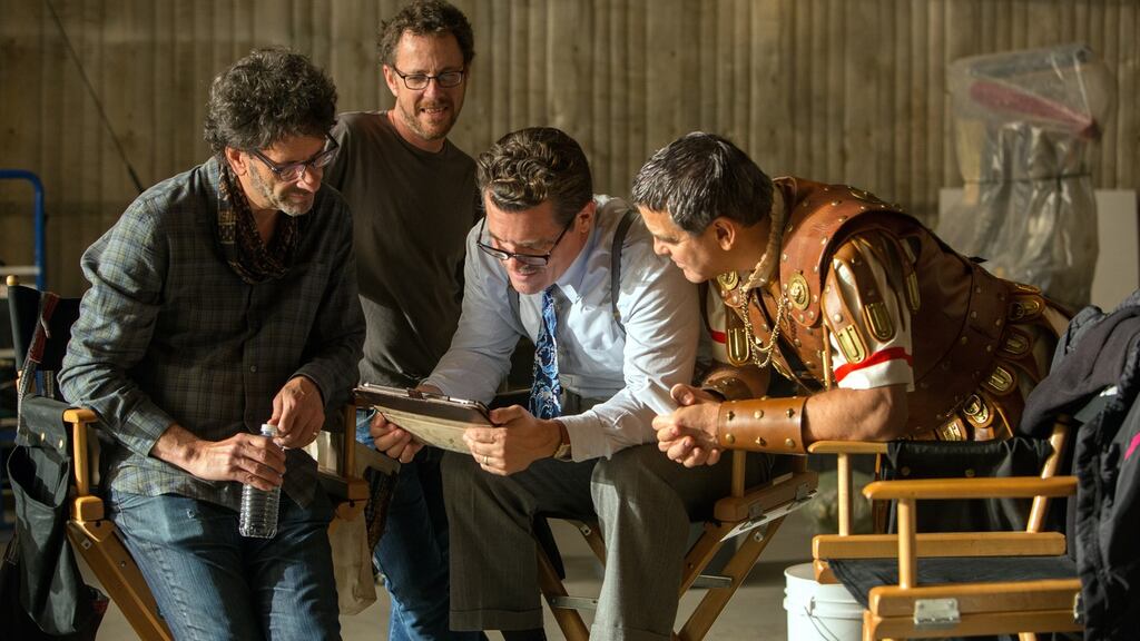 Digging the Scene: Joel Coen,Ethan Coen, Josh Brolin and George Clooney on the set of Hail, Caesar!