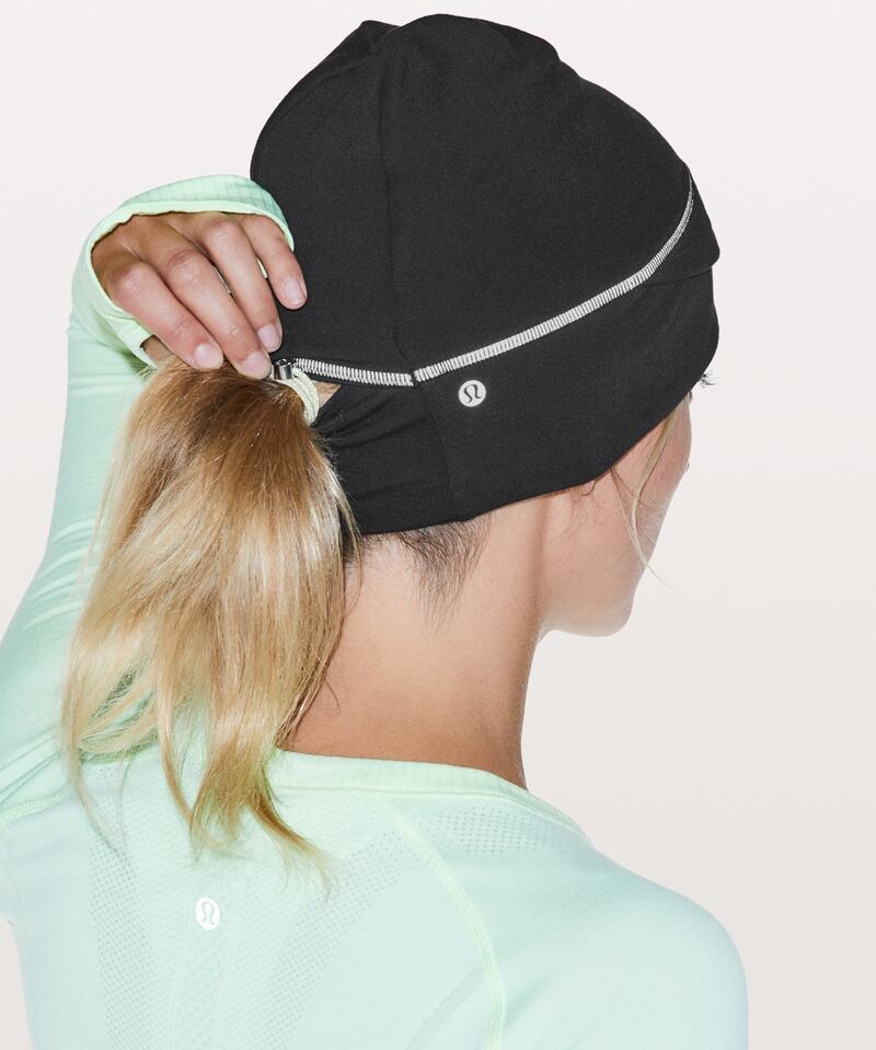 Chill run beanie, €35, LuluLemon