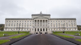 Northern Ireland: DUP vote up but remains behind Sinn Féin, opinion poll suggests