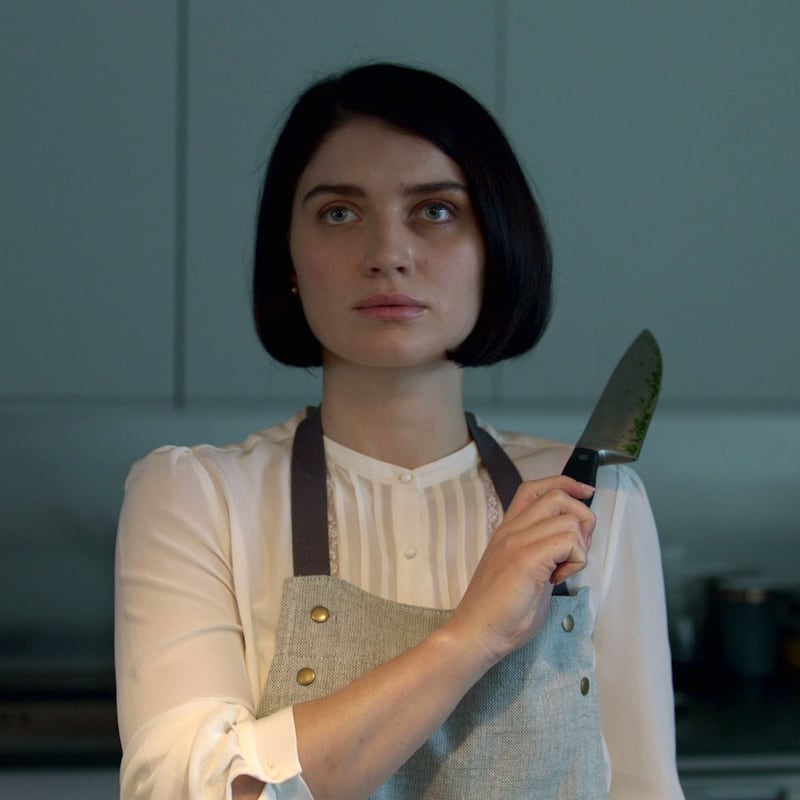 Behind Her Eyes: Eve Hewson in the Netflix thriller