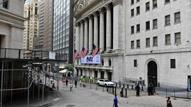 European shares in the red as investors react to new lockdowns