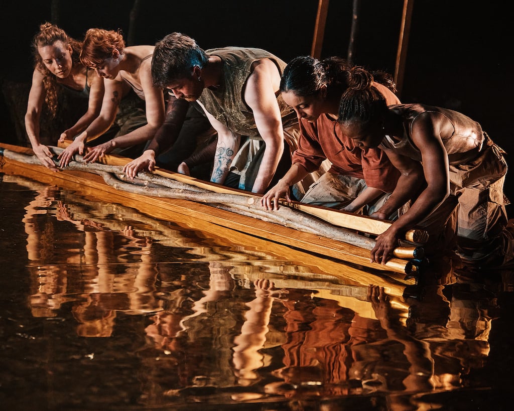 Ciseach – An Embodied Manifesto, by Catherine Young Dance: Emily Nicholaou, Simone O'Toole, Diarmuid Armstrong Maycock, Carmen Palacios Sáenz and Nana-ya Appiah. Photograph: Patricio Cassinoni