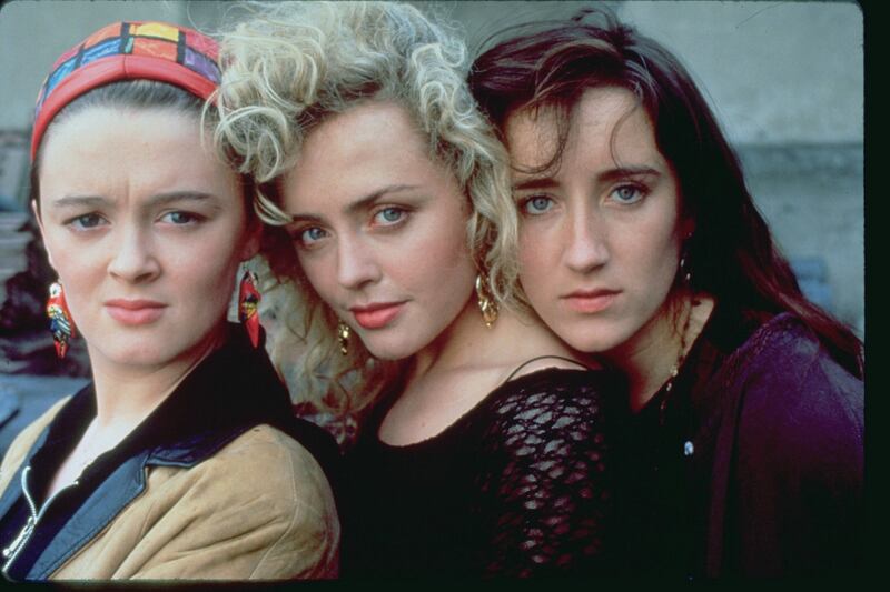 Bronagh Gallagher with Angeline Ball and Maria Doyle Kennedy in the 1991 Alan Parker film The Commitments, based on the novel by Roddy Doyle