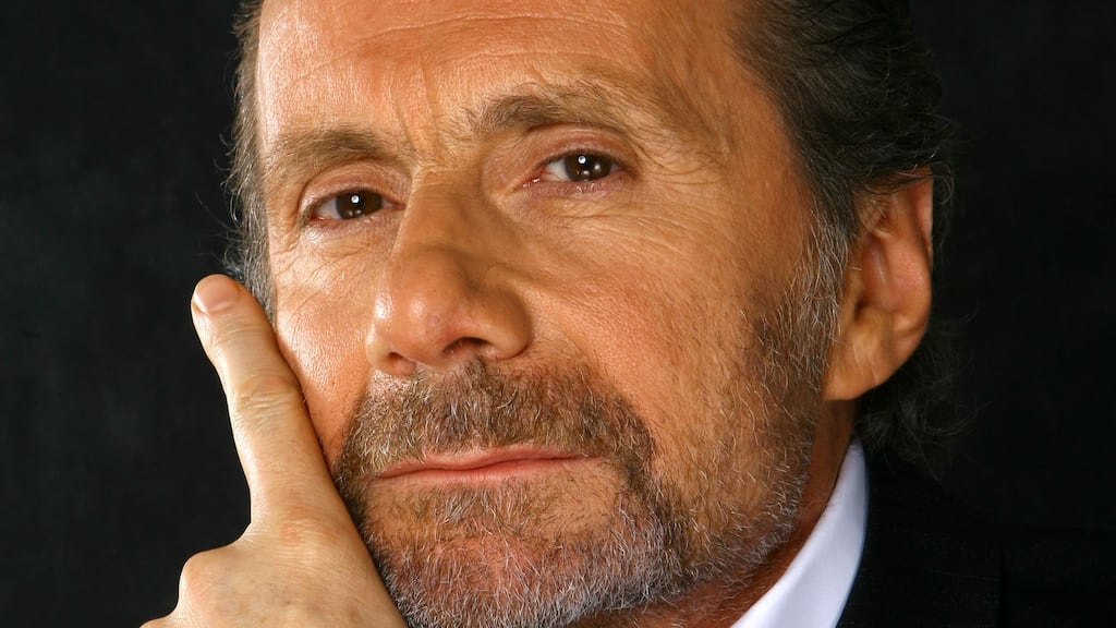 Le Canard enchaîné editor Érik Emptaz: “In France, no media make profits on the internet.”