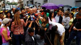 Venezuelans line up to seek  vote against Nicolas Maduro
