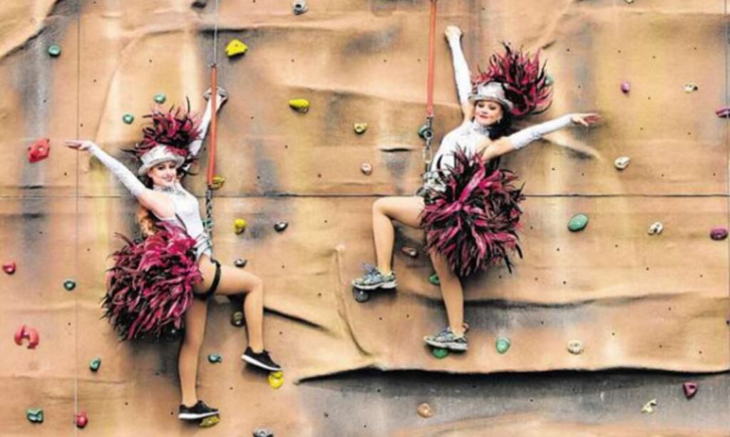 Performers Sarah Fossett and Allissone Schlegel scale the heights as Tayto Park welcomes The Show by Fossetts to the theme park and zoo in Ashbourne, Co
Meath, this summer. PHOTOGRAPH: MARK STEDMAN/PHOTOCALL IRELAND