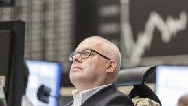 Stock markets, euro hit by Spanish and Greek concerns