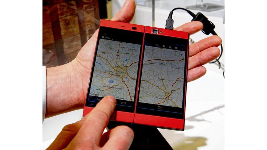 New from NEC: Dual screen phone