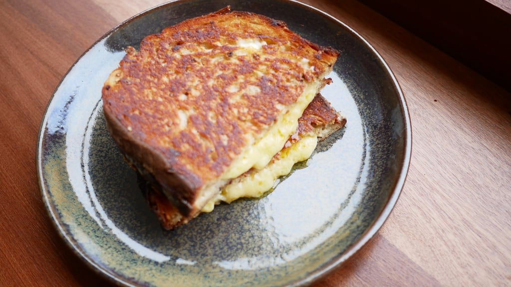 A Coolea and Derg cheddar filled tasted cheese sandwich from Loose Cannon