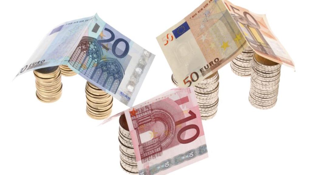 Some of the banks are set to announce cuts in their standard variable rates while others will open up and advertise fixing rate options for those on variable rates