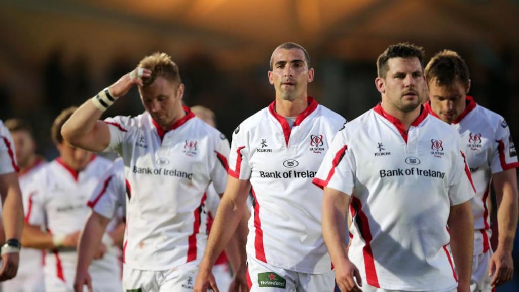 Ruan Pienaar leaves the pitch with his dejected team-mates after the defeat to Glasgow in Scotstoun. Photograph: Darren Kidd/Presseye/Inpho