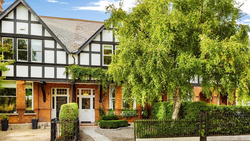 18 Sandymount Avenue