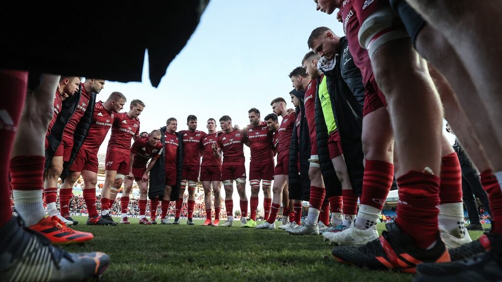 Jack O’Donoghue speaks to the Munster team after Saturday’s game at Sandy Park. Photograph: Dan Sheridan/Inpho