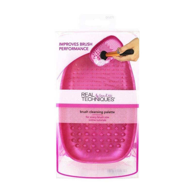 Real Techniques Cleansing Brush Palette (€18.99).