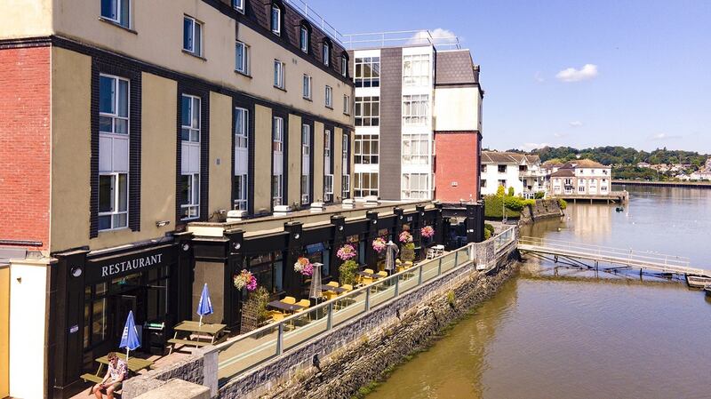 Marine Hotel waterford, waterfordmarinahotel.com