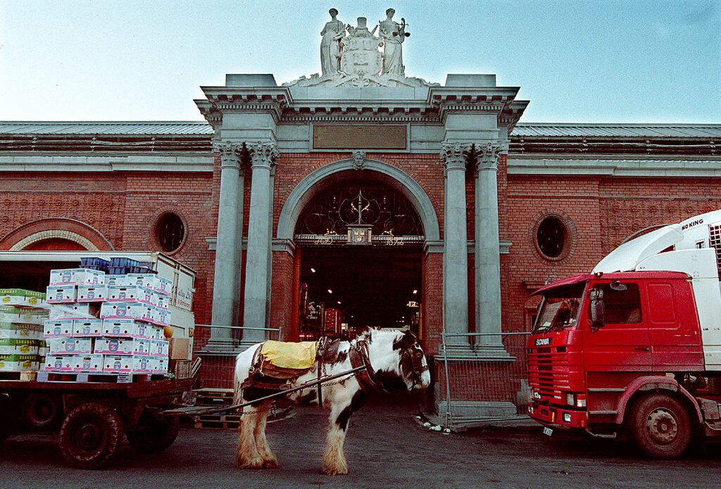 The market has remained closed since August 2019, apart from its use by a construction company renting the market to store materials for the development of a nearby hotel