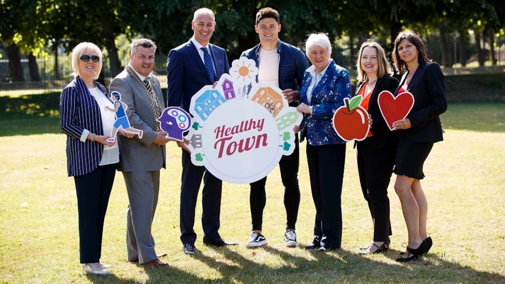 From left: Angie Laffan, Wexford County Council; Cllr George Lawlor, Wexford deputy mayor; Paul Reid, MD Pfizer; Lee Chin, Wexford hurler and Healthy Town ambassador; Catherine Byrne TD; Minister of State for Health Promotion and the National Drugs Strategy; Janis Morrissey and Nancy Ward, Irish Heart Foundation.