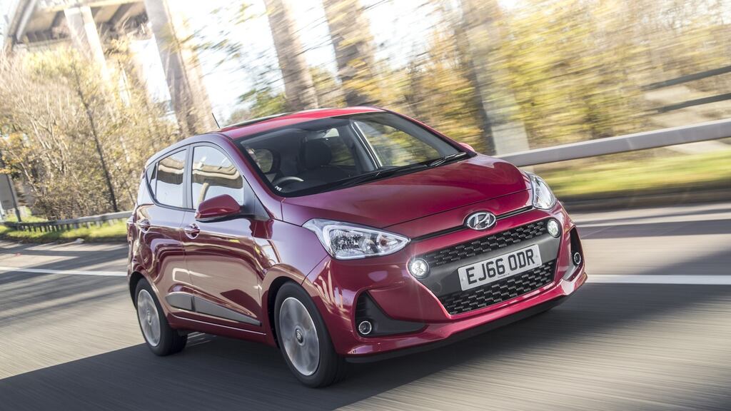 Hyundai i10: it  bestrides the  small car class like a  Colossus