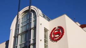 Starwood Hotels gets unsolicited buyout proposal