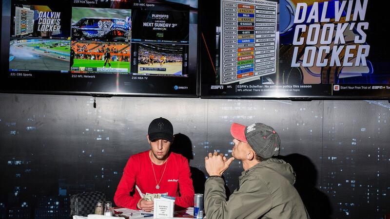 Gamblers prepare to place bets in the restaurant at the Meadowlands Racetrack. Photo: Bryan Anselm/The New York Times