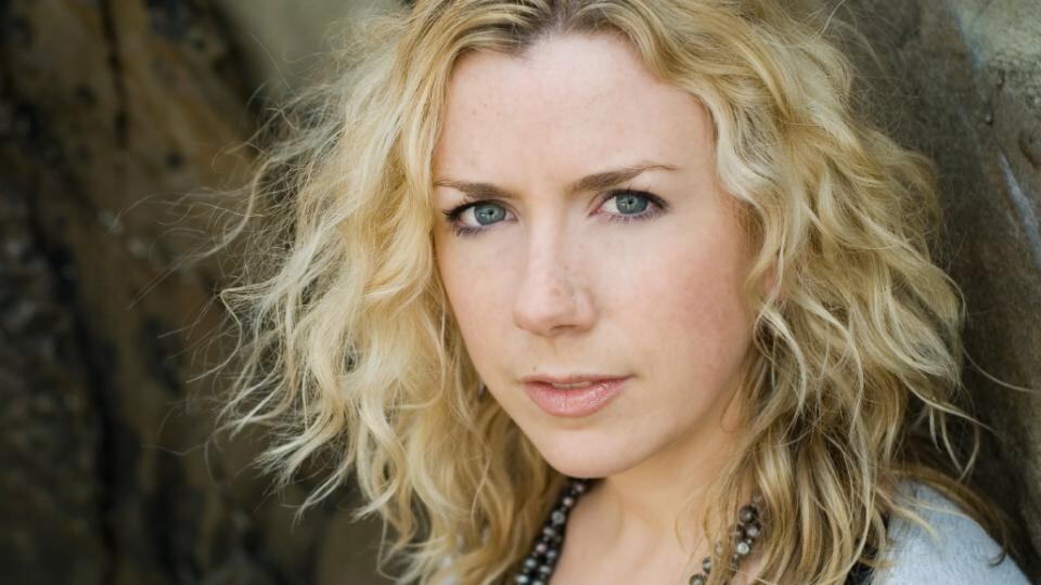 Muireann Nic Amhlaoibh: Musician and TV presenter