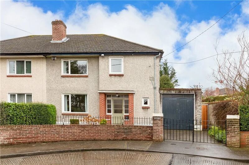 16 The Close, Mount Merrion, Co Dublin