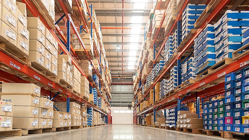 Brexit: UK food groups race for Irish stockpiling space