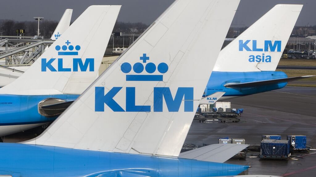 The Dutch Airline Pilots’ Association accuses KLM of reneging on a commitment to increase pension entitlements in line with inflation.