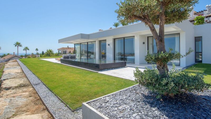Apartment in Golf Valley, Benahavis
